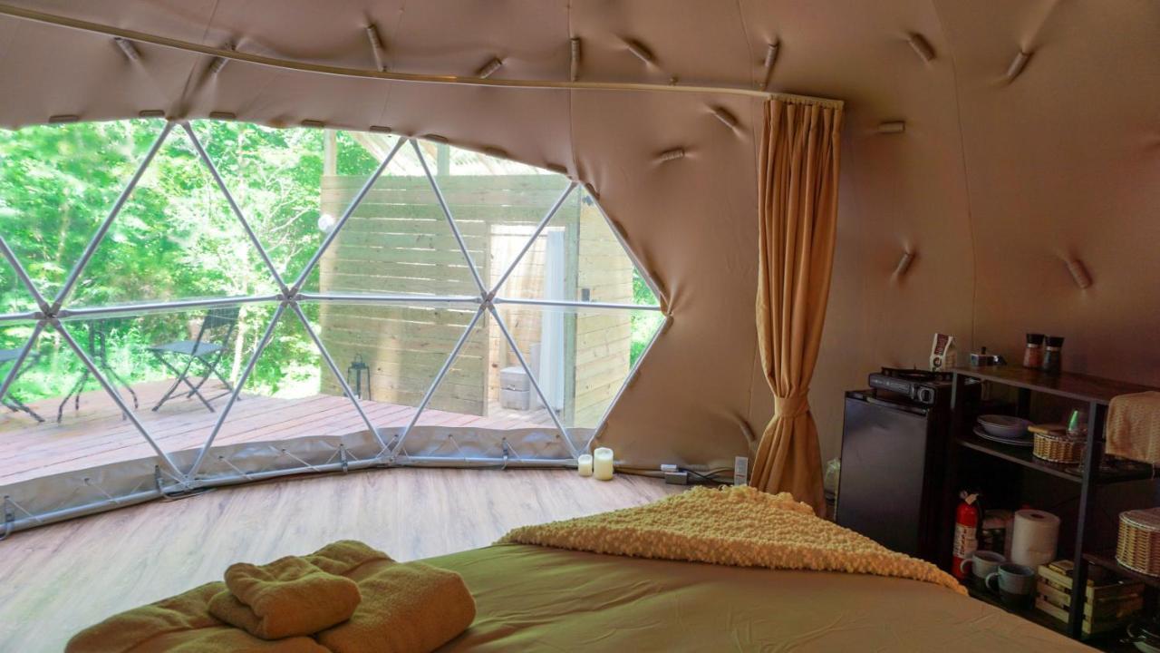 Solace Glamping 2 Sevierville Bagian luar foto